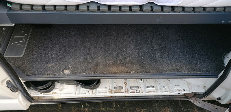 Auto interieur laten reinigen - Autobekleding stoomreinigen - Before