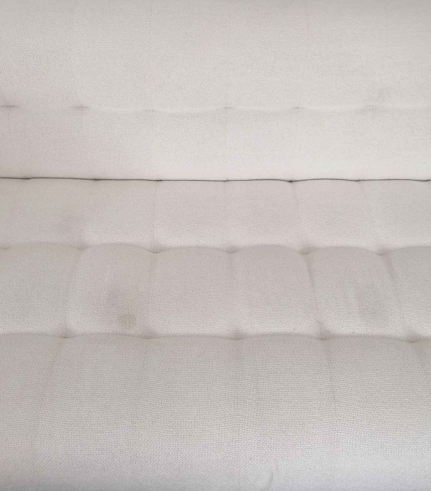 Hoekbank laten reinigen - Before