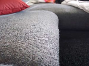 Pilling van stoffen meubels voorkomen en verwijderen